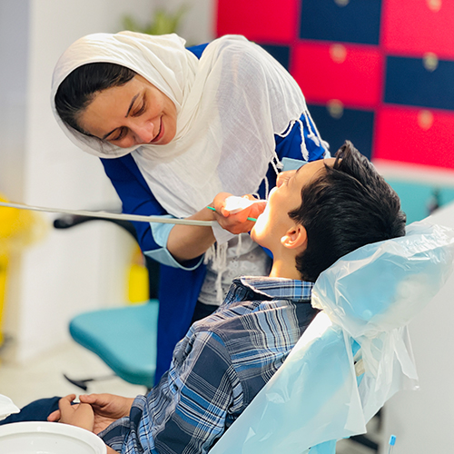 دندانپزشکی یزد - دکتر دندان پزشک یزد